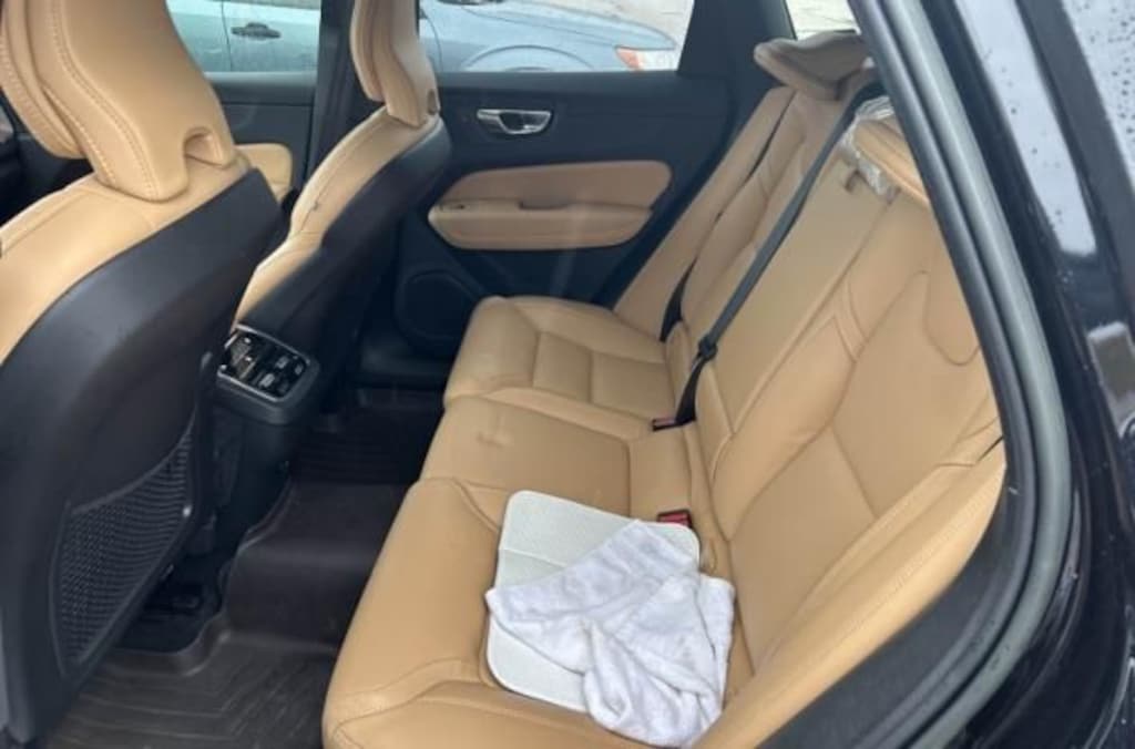 Used 2023 Volvo XC60 B5 Ultimate Bright Theme SUV