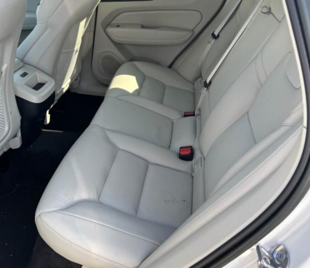 Used 2023 Volvo XC60 B5 Plus Dark Theme SUV