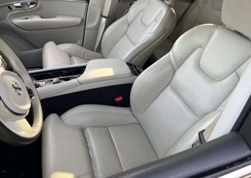 Certified 2023 Volvo XC90 Ultimate SUV