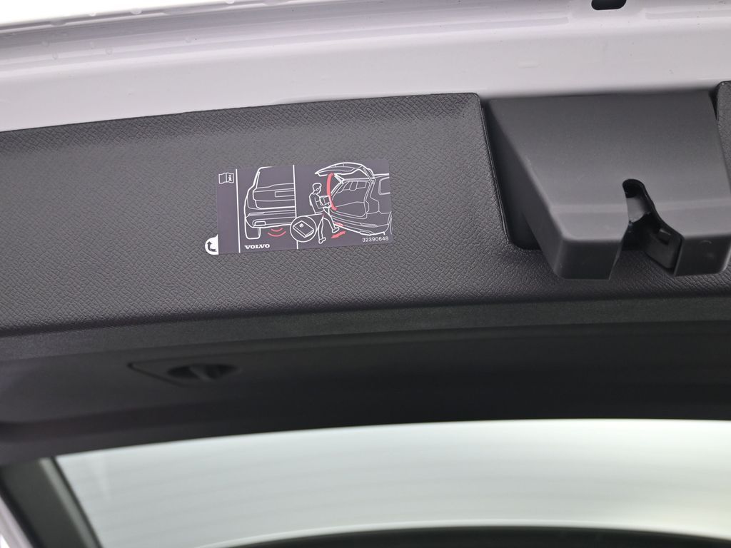 2026 Volvo XC90 Ultra - Photo 31