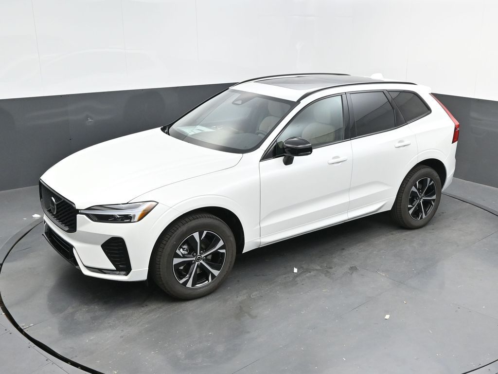 2026 Volvo XC60 Core - Photo 40