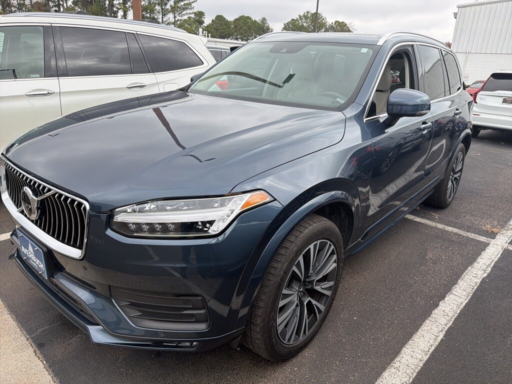 Used 2020 Volvo XC90 T5 Momentum SUV