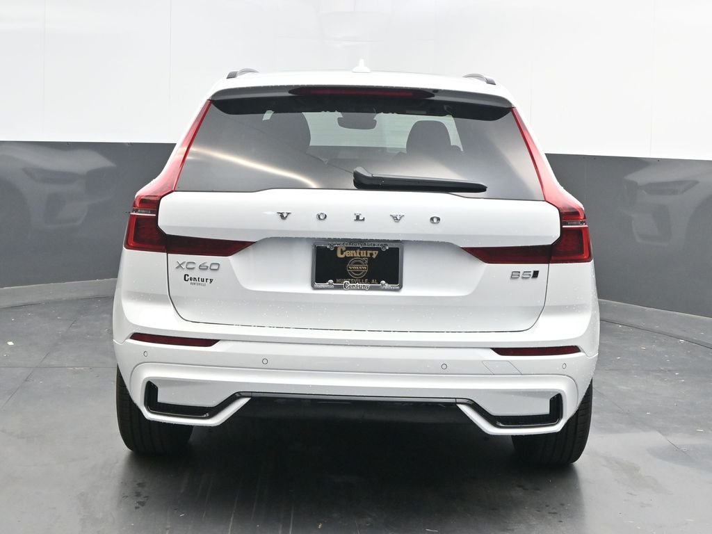 2026 Volvo XC60 Core - Photo 6