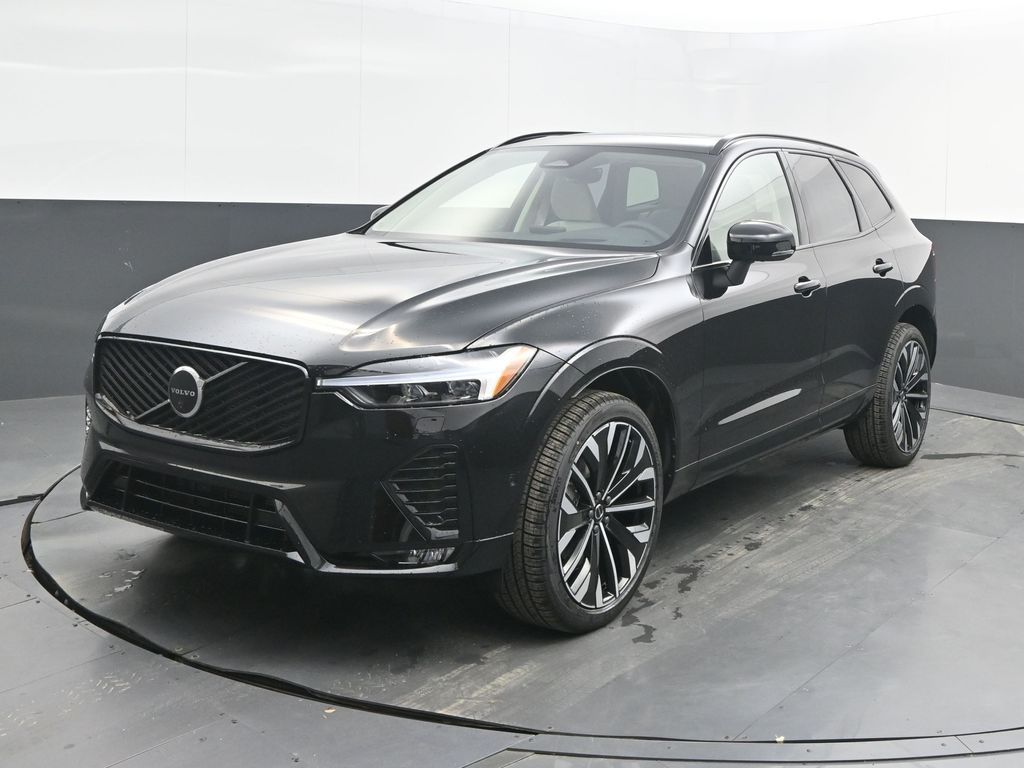 2026 Volvo XC60 B5 Ultra Dark AWD's photo