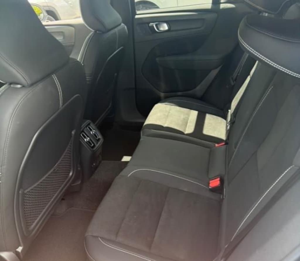 Used 2023 Volvo XC40 Recharge Pure Electric Twin Plus SUV