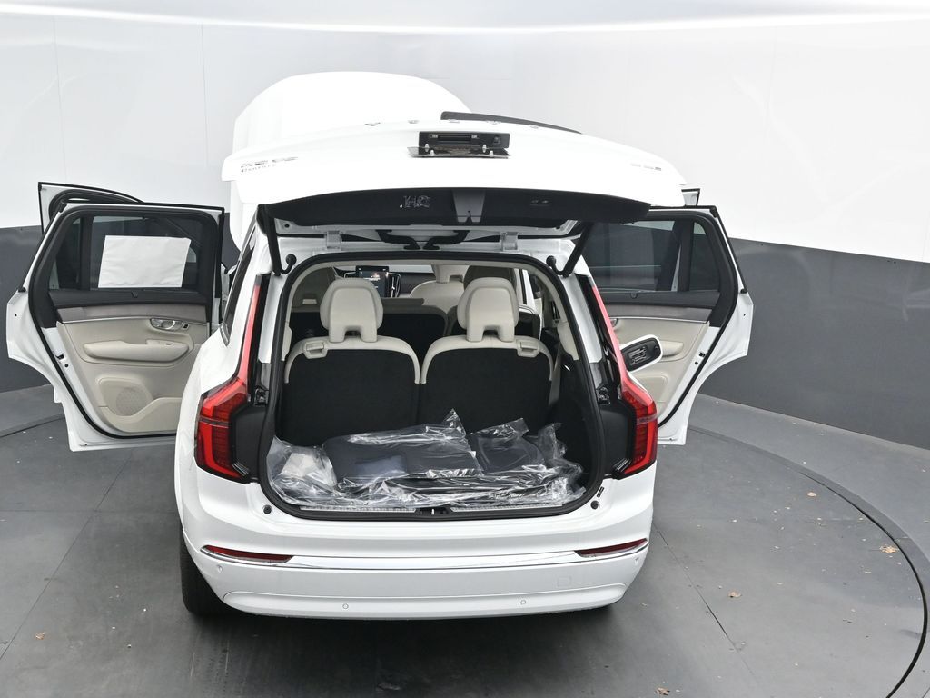 2026 Volvo XC90 Ultra - Photo 41