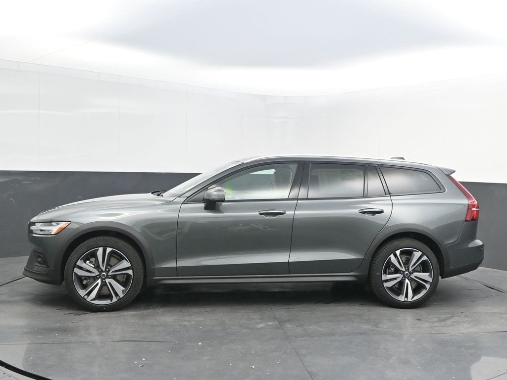 New 2026 Volvo V60 Cross Country B5 Plus Wagon