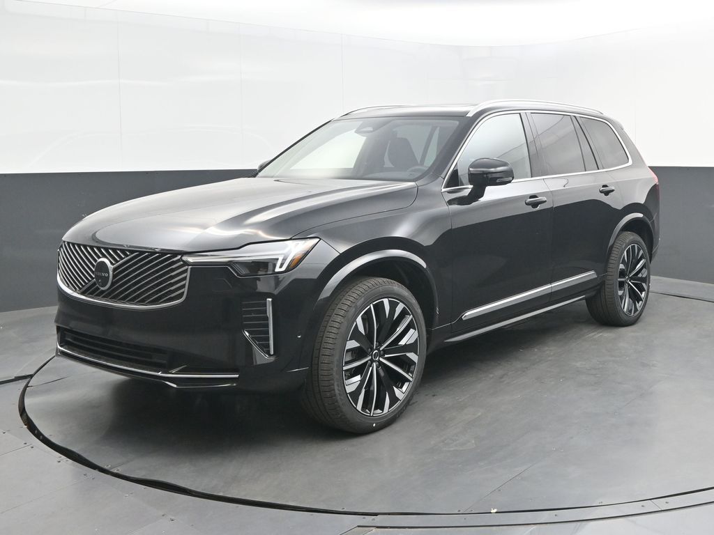 2026 Volvo XC90 B5 Plus Bright 4WD's photo