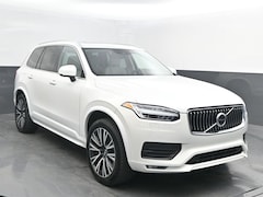 2022 Volvo XC90 T6 Momentum SUV