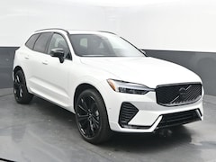 2026 Volvo XC60 B5 Ultra Black Edition SUV