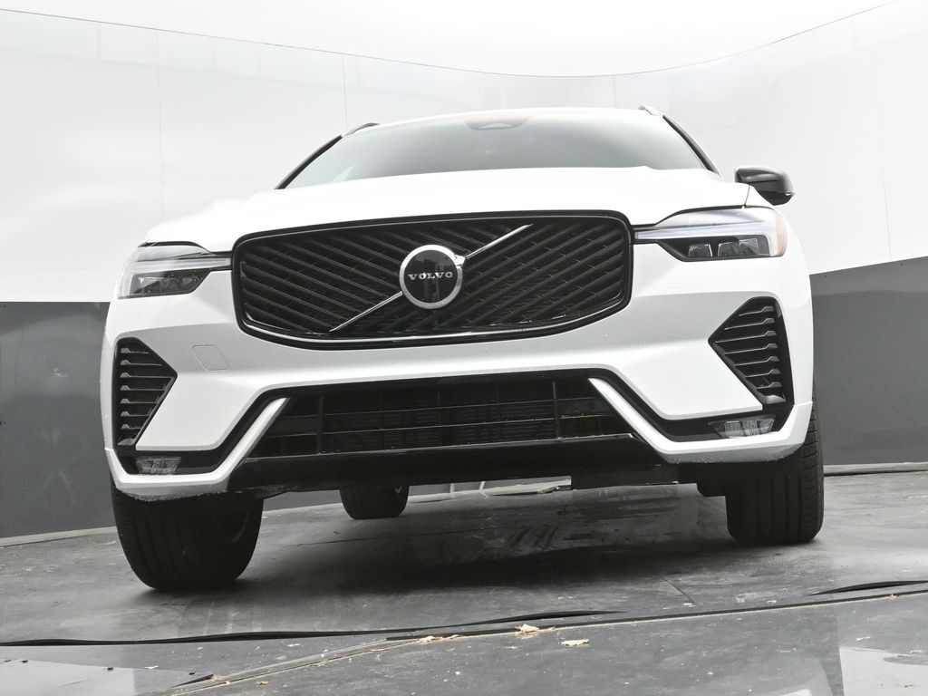 2026 Volvo XC60 Core - Photo 55