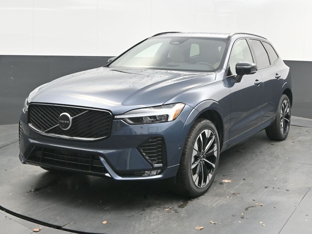 New 2026 Volvo XC60 B5 Plus SUV