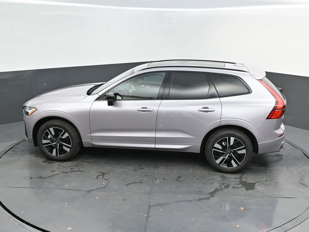 2026 Volvo XC60 Core - Photo 41