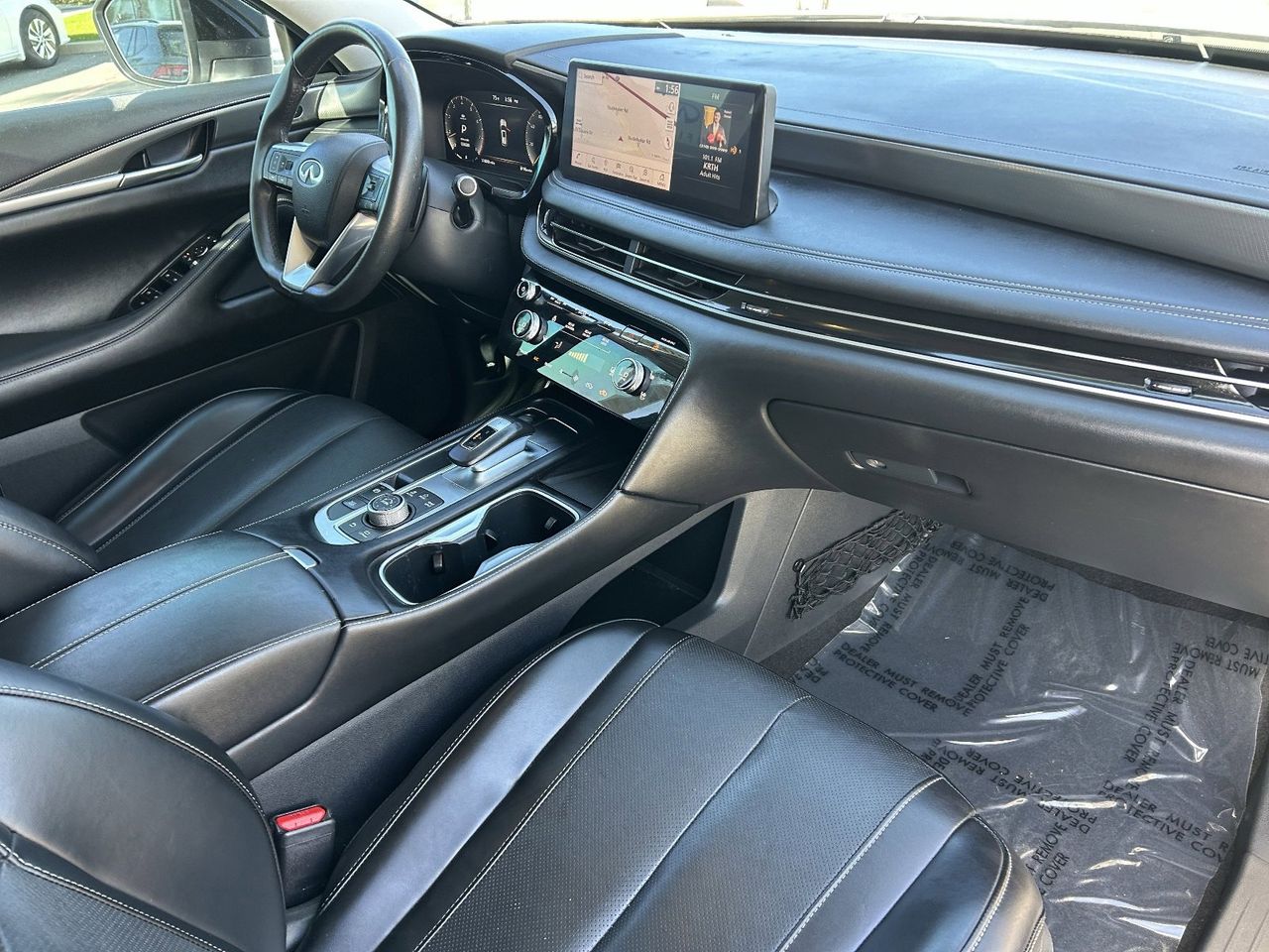 2023 INFINITI QX60 Luxe photo 3