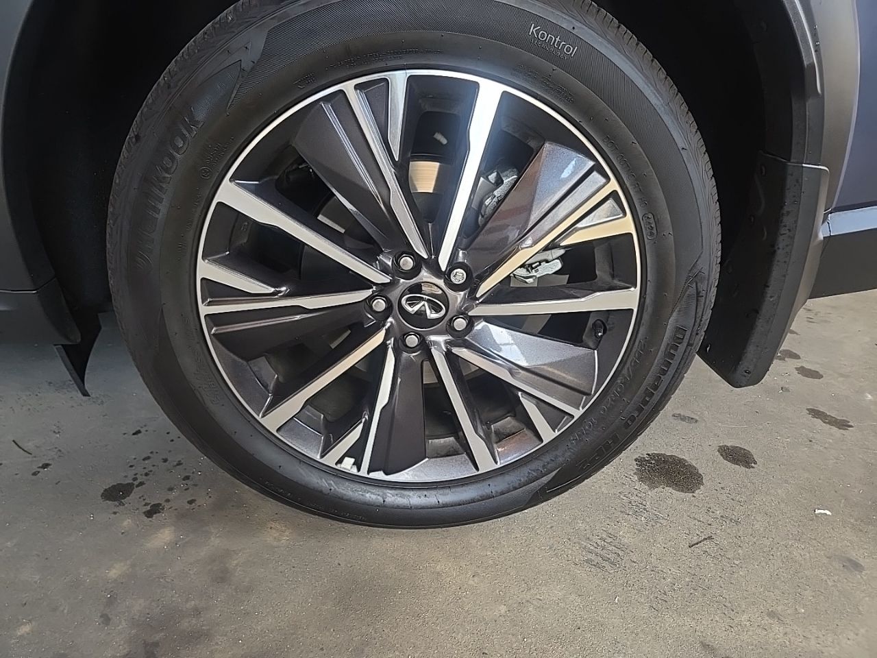 2026 INFINITI QX60 Luxe photo 2