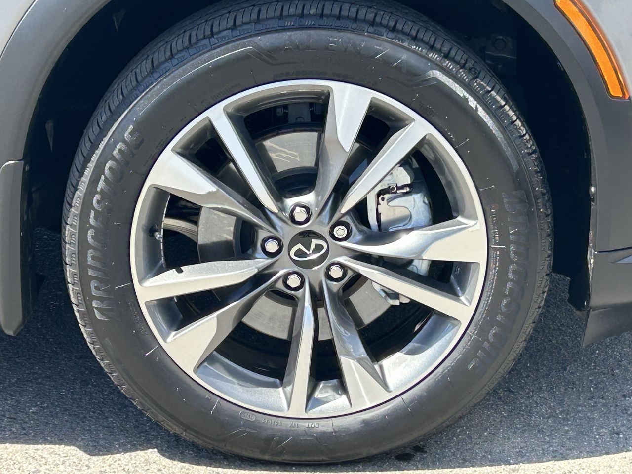 2026 INFINITI QX60 Pure photo 6