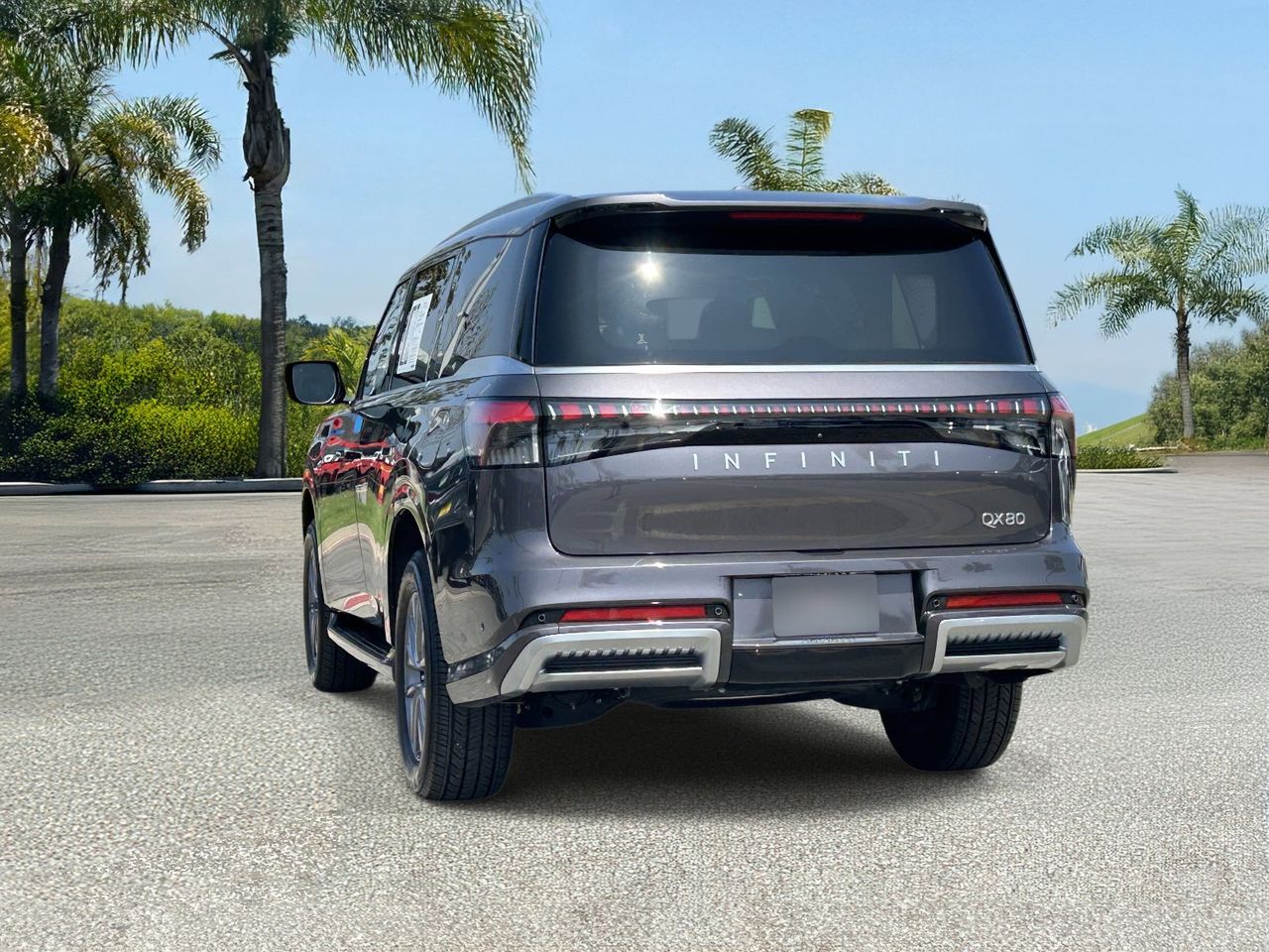 2025 INFINITI QX80 Pure photo 2