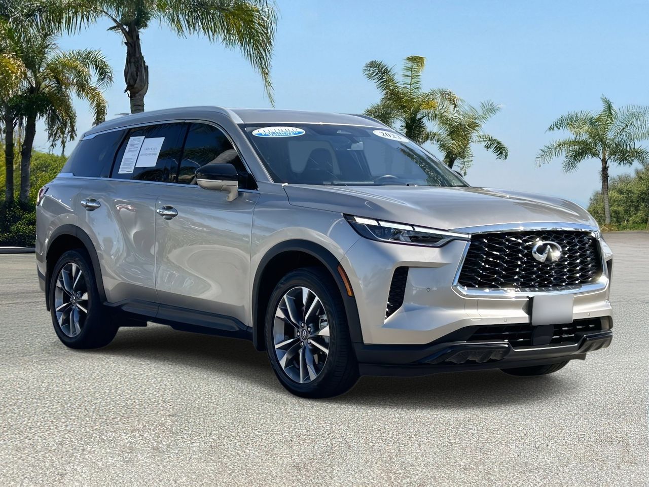 2023 INFINITI QX60 Luxe photo 4