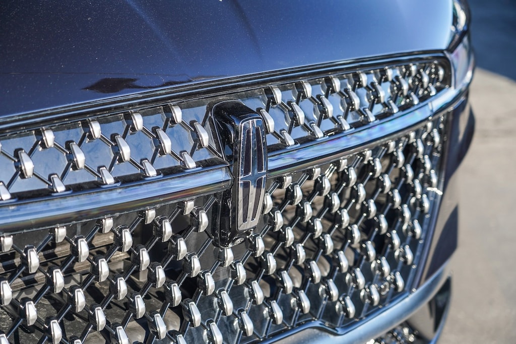 New 2025 Lincoln Nautilus Premiere Premiere AWD