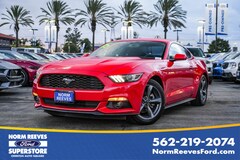 2015 Ford Mustang V6 Fastback V6