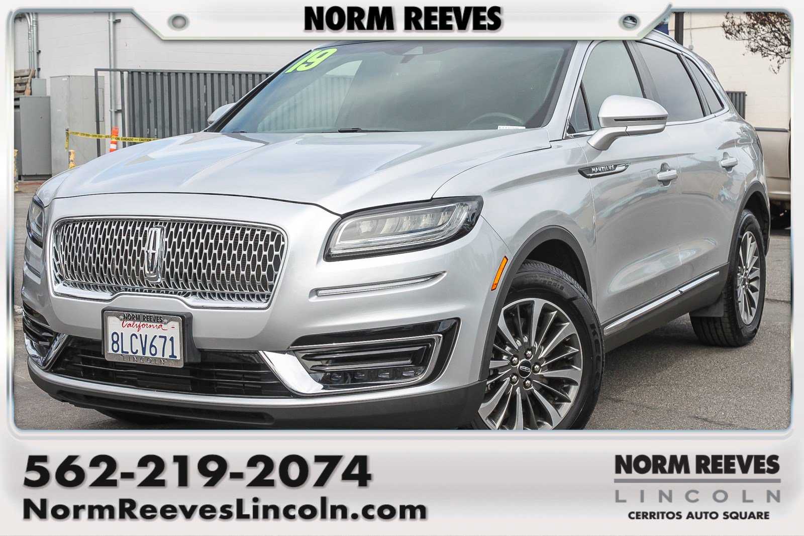 2019 Lincoln Nautilus Select