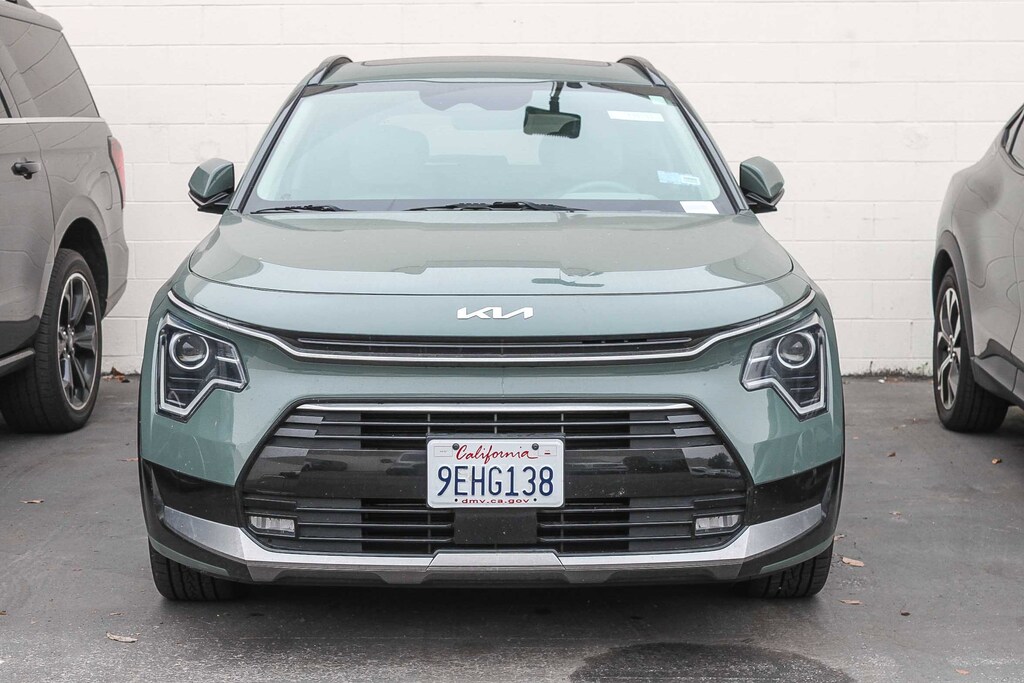 Used 2023 Kia Niro EX Touring EX Touring FWD