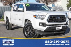 2021 Toyota Tacoma 2WD SR5 SR5 Double Cab 5 Bed V6 AT