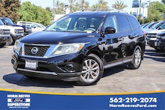 2014 Nissan Pathfinder SV 2WD  SV