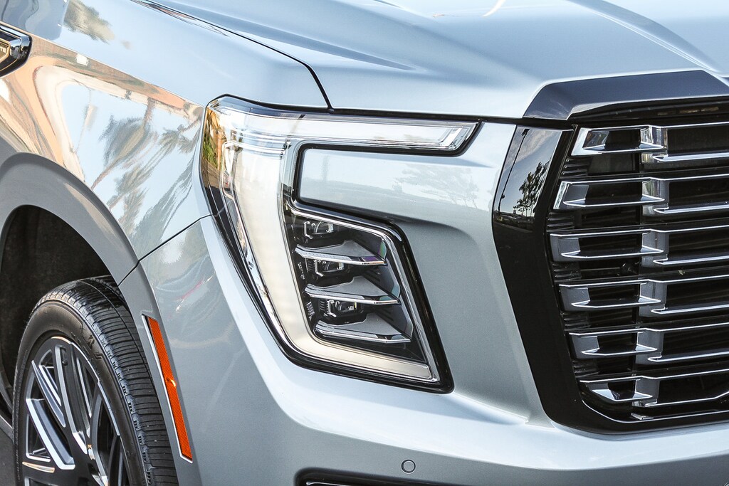 Used 2025 GMC Yukon XL Denali Ultimate 4WD Denali Ultimate