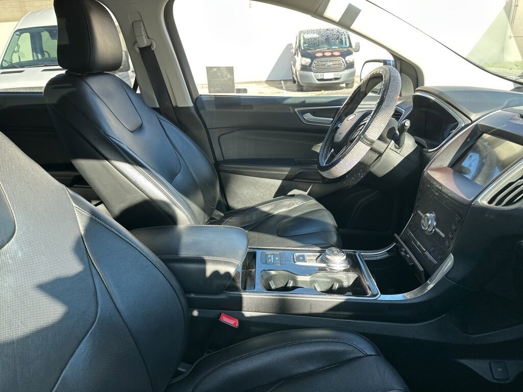 Used 2020 Ford Edge Titanium Titanium FWD