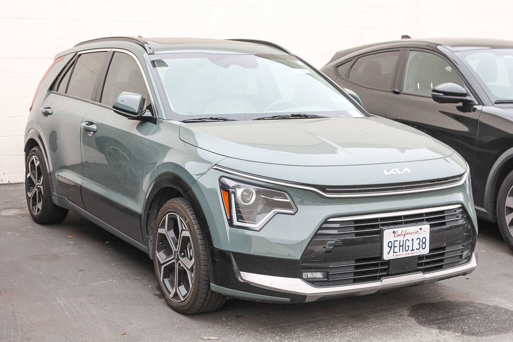Used 2023 Kia Niro EX Touring EX Touring FWD