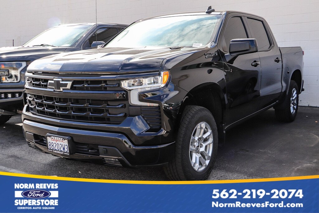 Used 2023 Chevrolet Silverado 1500 RST 4WD Crew Cab 147 RST