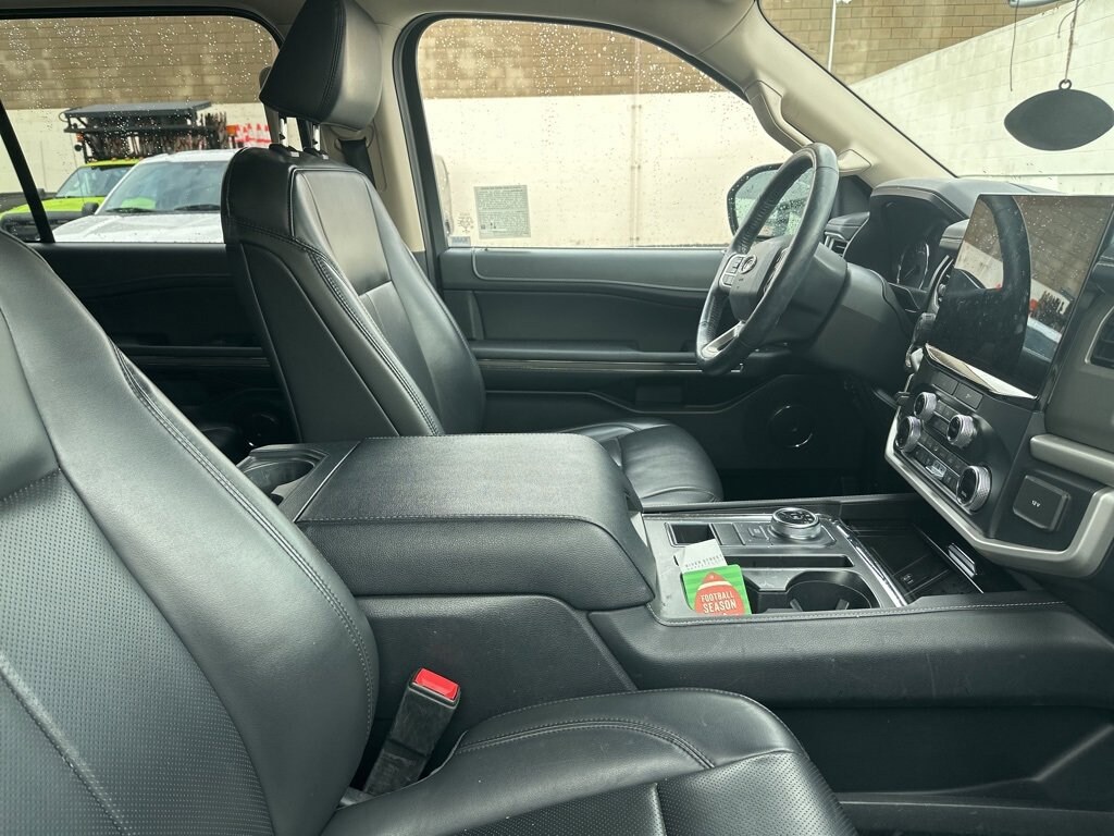 Used 2022 Ford Expedition Max XLT XLT 4x2