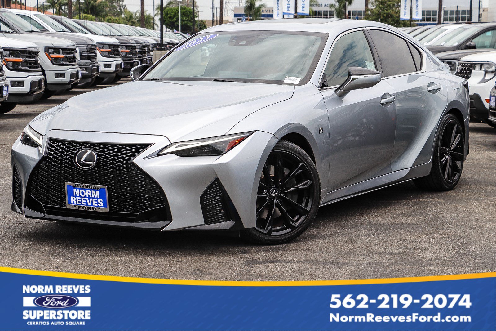 2023 LEXUS IS