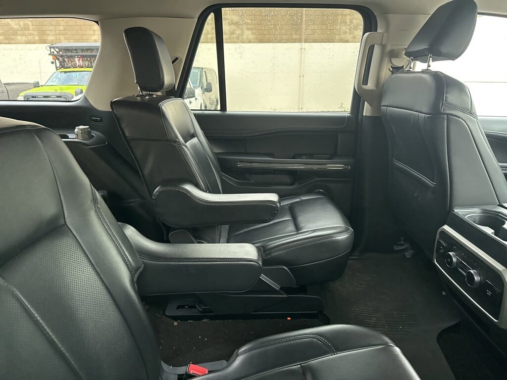 Used 2022 Ford Expedition Max XLT XLT 4x2