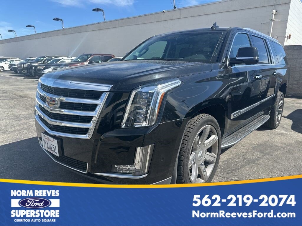 Used 2017 Cadillac Escalade ESV Luxury 2WD Luxury