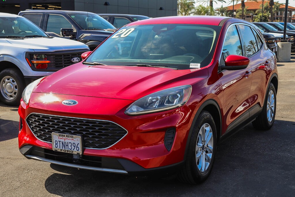 Used 2020 Ford Escape SE SE FWD