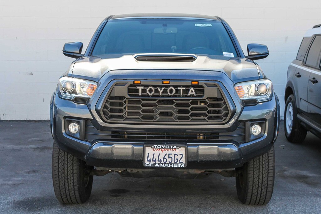 Used 2017 Toyota Tacoma TRD Sport TRD Sport Double Cab 5 Bed V6 4x2 AT