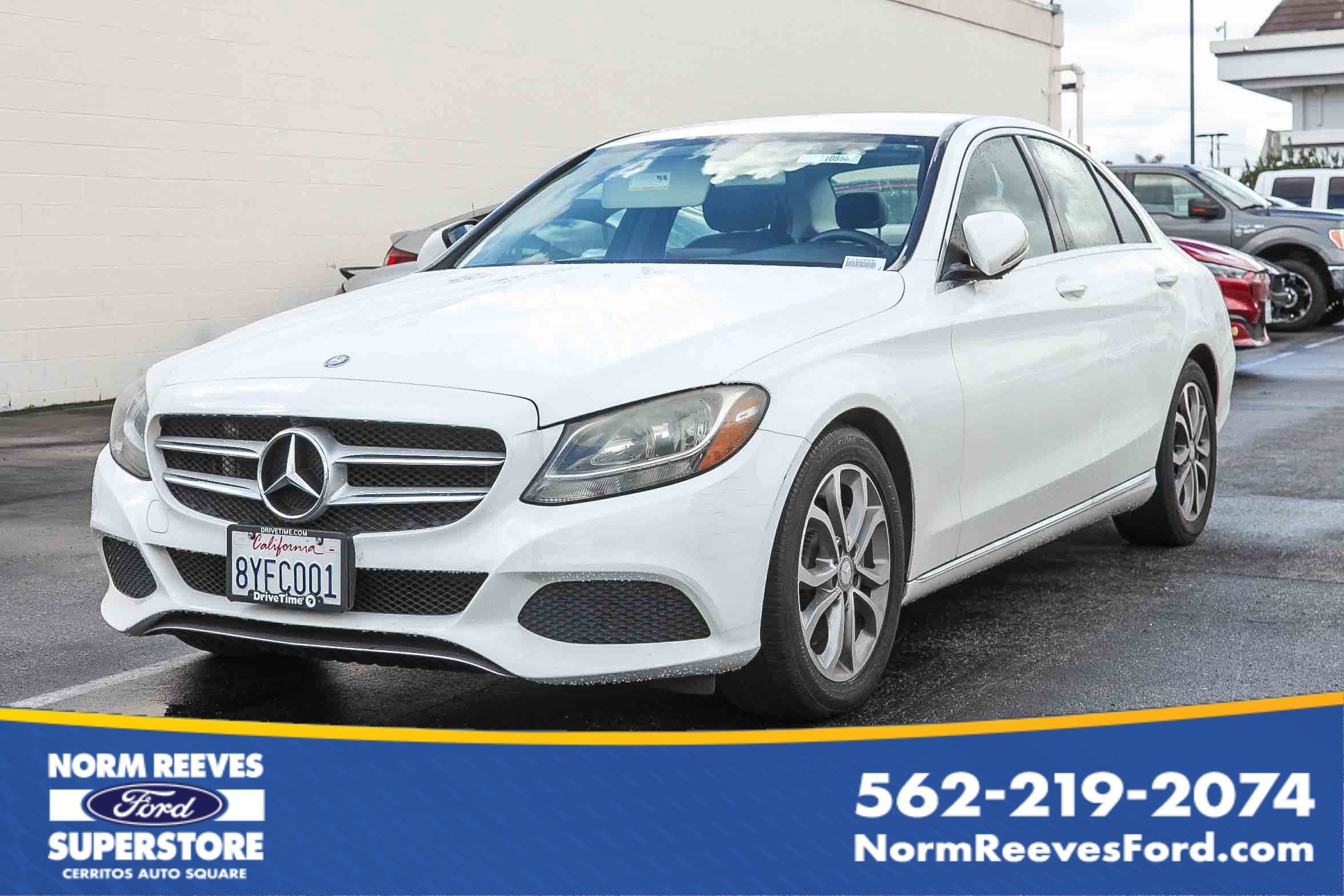 2017 Mercedes-Benz C-Class C300's photo