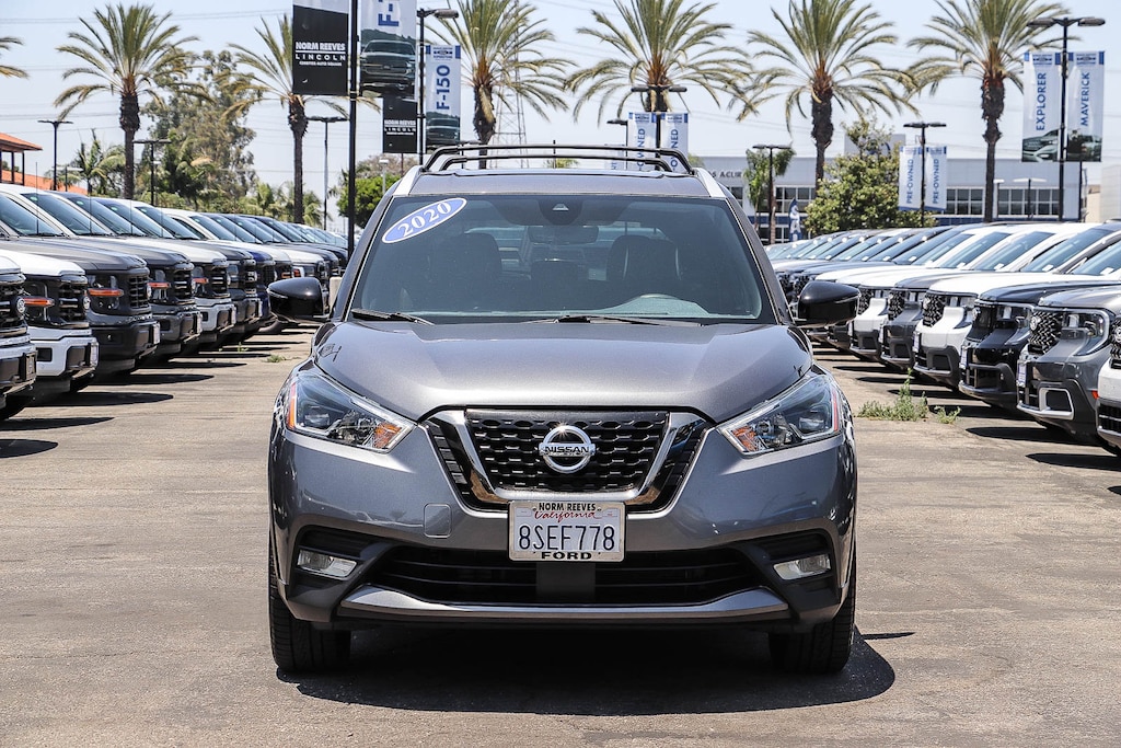 Used 2020 Nissan Kicks SR SR FWD