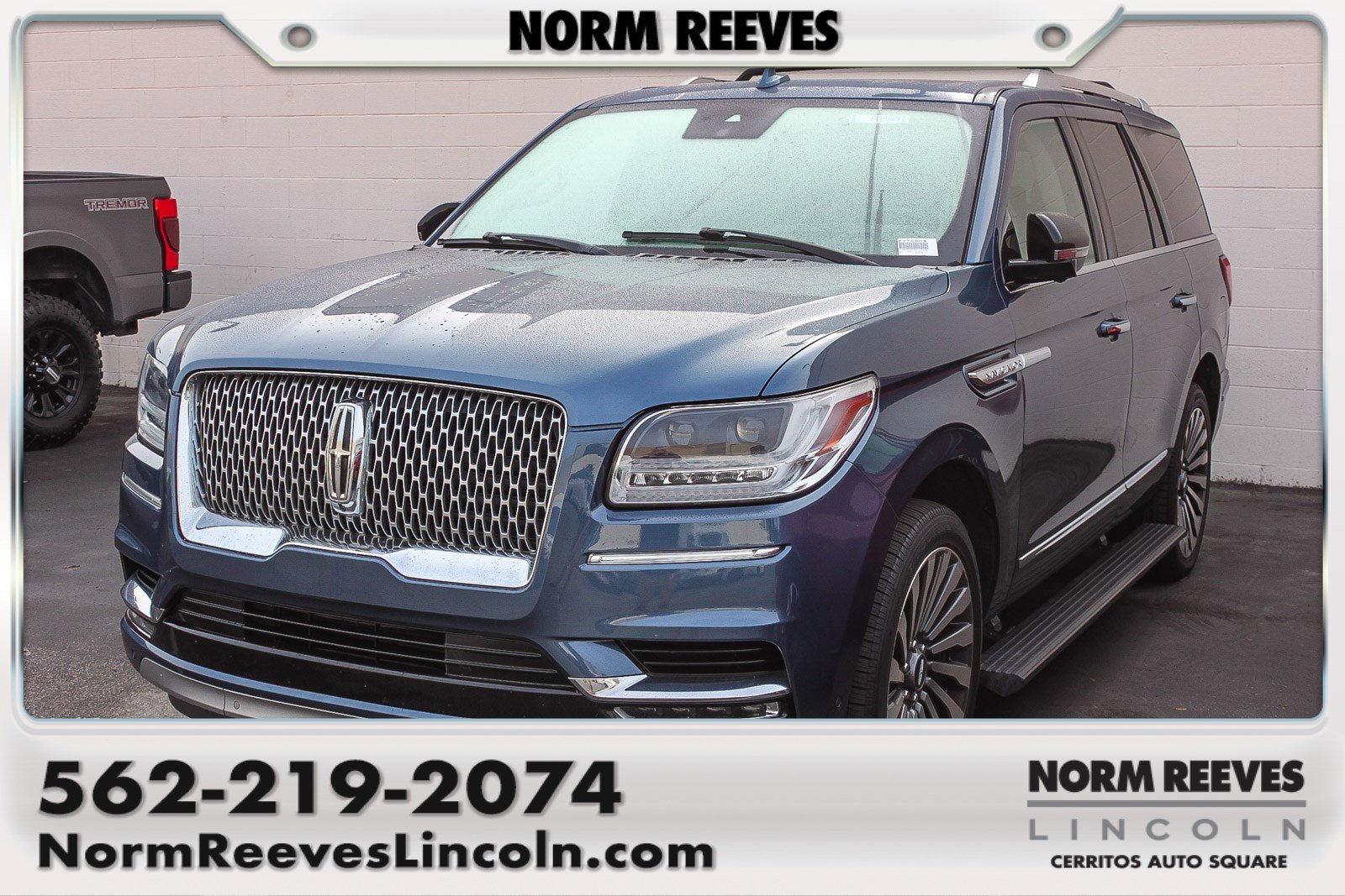 2019 Lincoln Navigator Reserve's photo