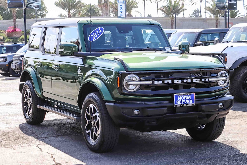 Used 2024 Ford Bronco Outer Banks Outer Banks 4x4