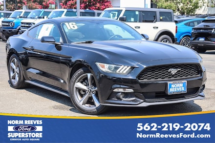 2016 Ford Mustang V6 Fastback V6
