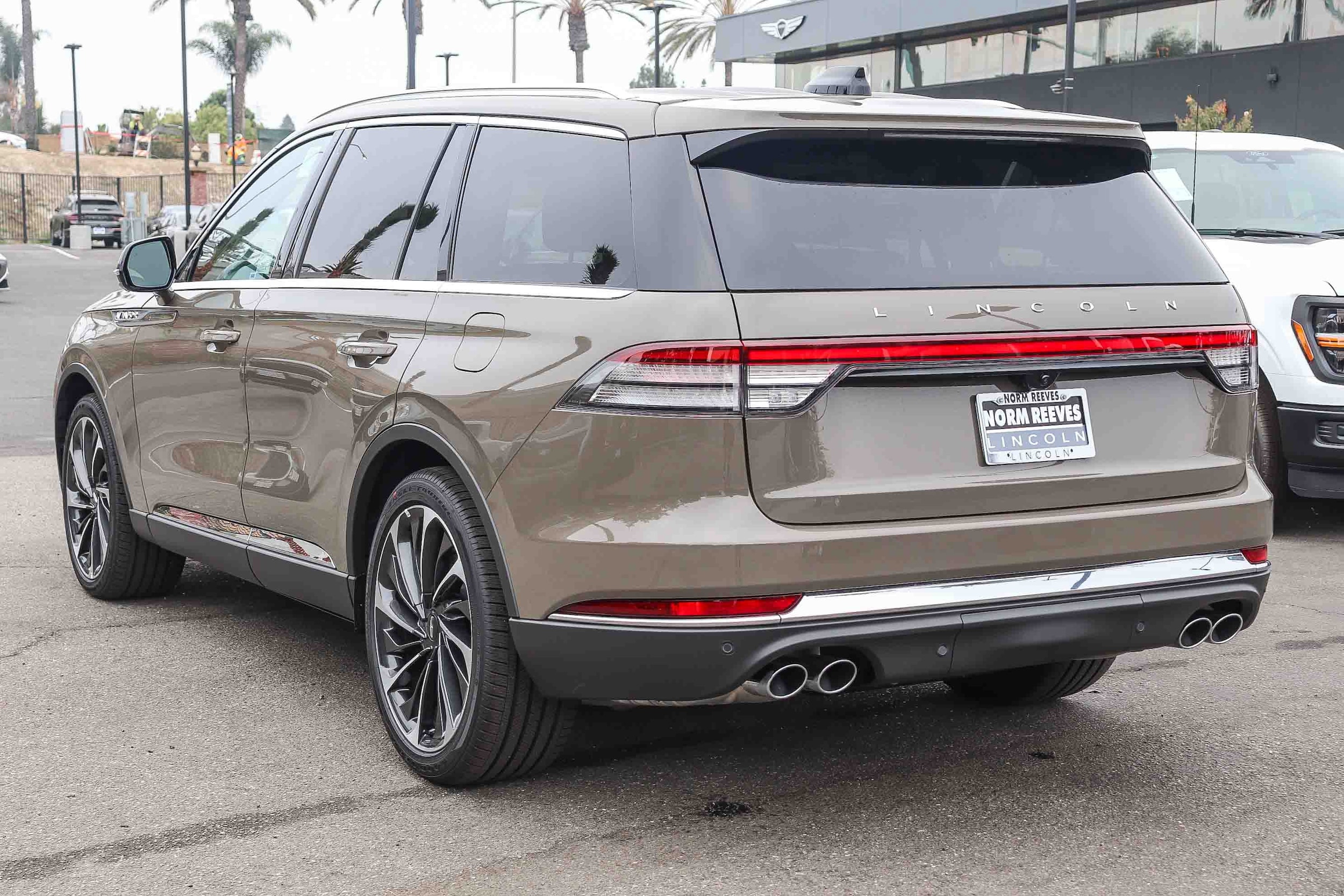 2025 Lincoln Aviator Reserve - Photo 6