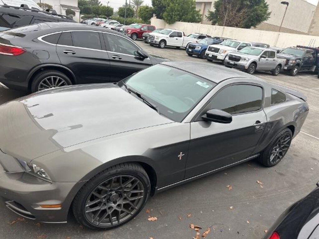 Used 2013 Ford Mustang V6 Premium Coupe