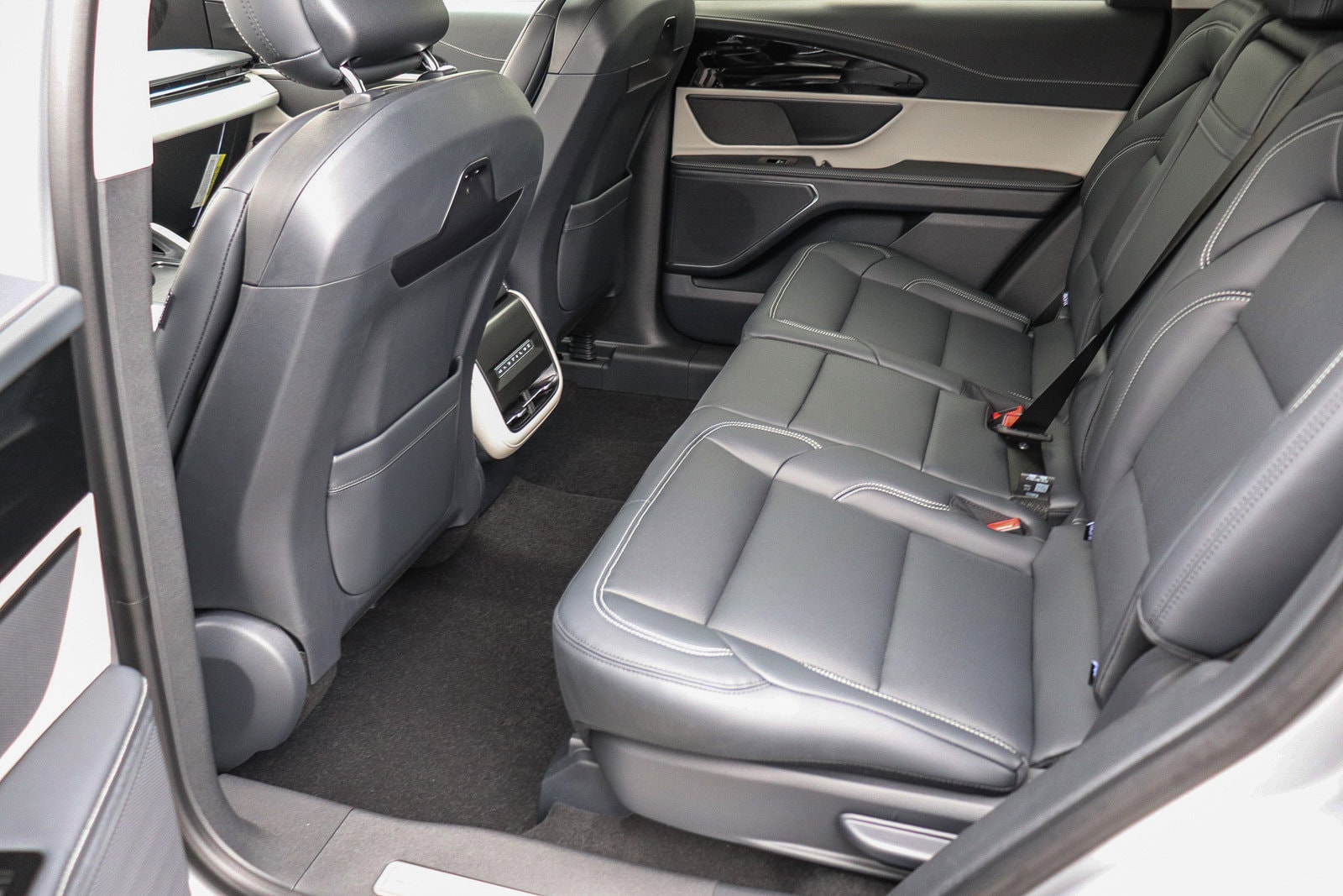 2025 Lincoln Nautilus Premiere - Photo 20