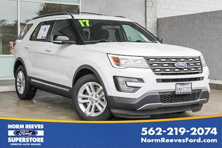 2017 Ford Explorer XLT XLT FWD