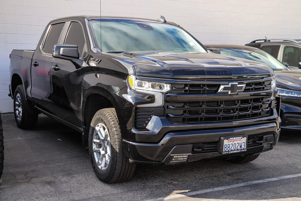 Used 2023 Chevrolet Silverado 1500 RST 4WD Crew Cab 147 RST