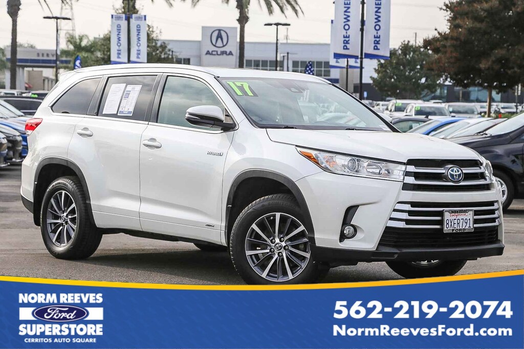 Used 2017 Toyota Highlander Hybrid XLE Hybrid XLE V6 AWD