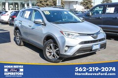 2018 Toyota RAV4 XLE XLE FWD